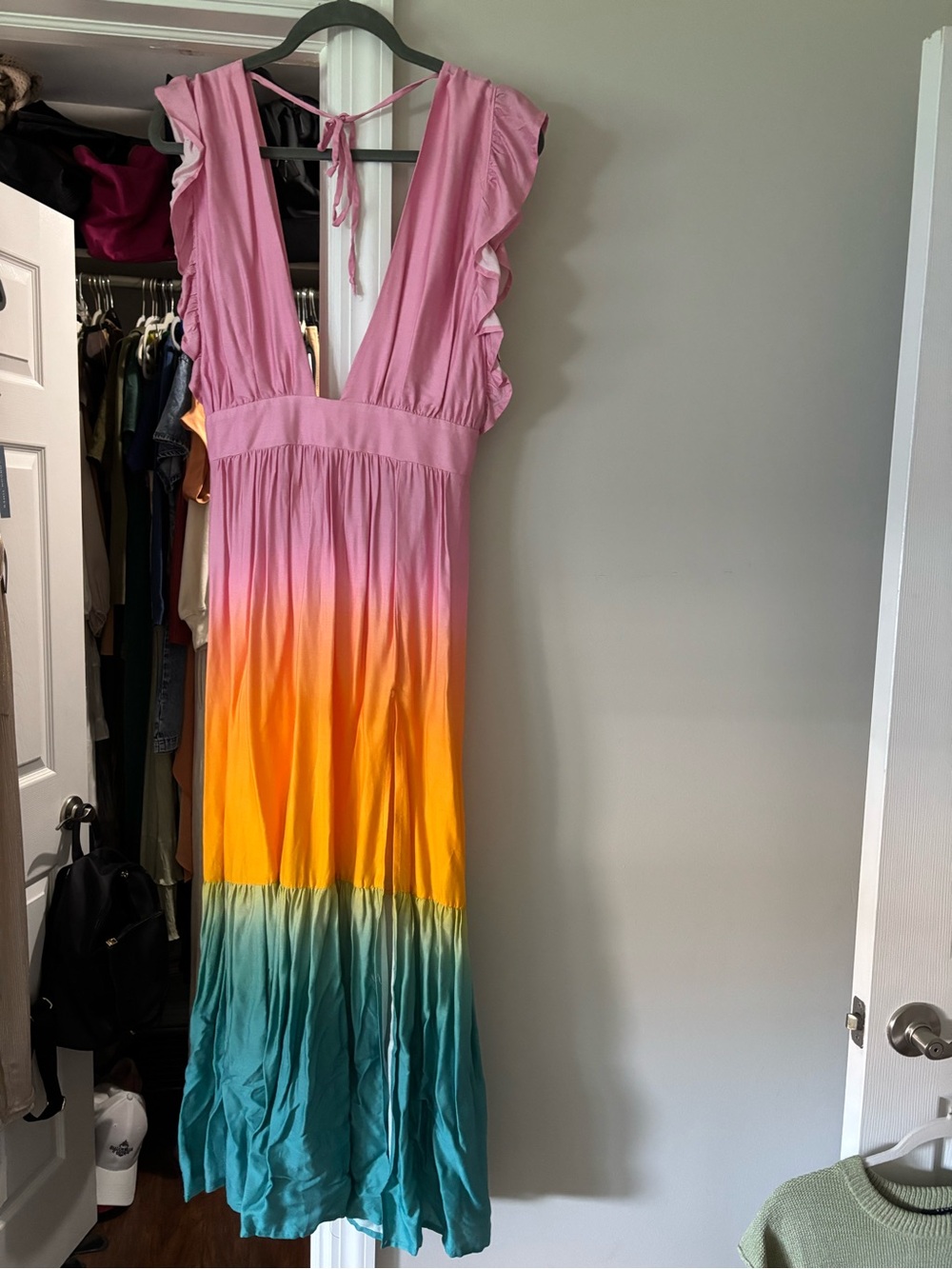 Pink to Teal Ombre Ruffle-Sleeve One-Piece Dress